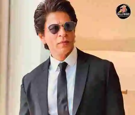 शाहरुख खान एक फिल्म के लिए कितना पैसा लेते हैं